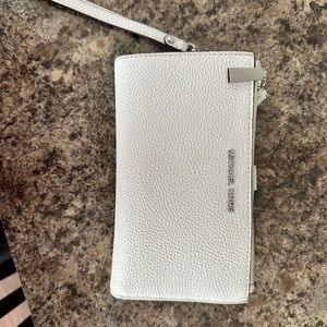 Michael Kors Wristlet Wallet